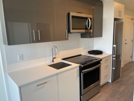 For Lease - 180 Fairview Mall Drive Unit# #908, Toronto, Ontario - Photo 4