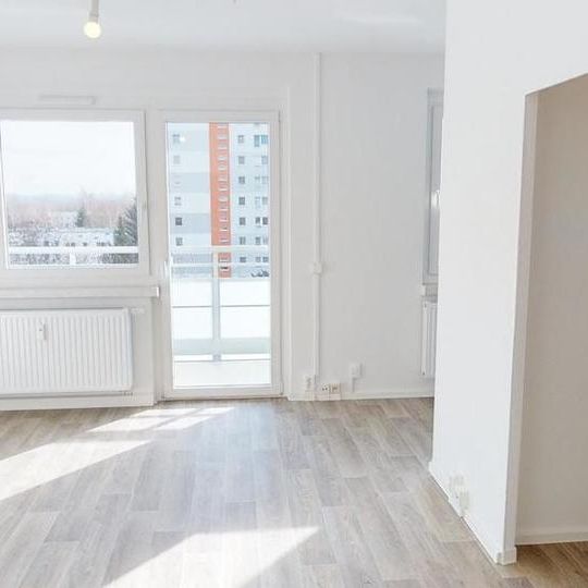 1-Raum-Wohnung mit Balkon und separater Schlafnische - Foto 1