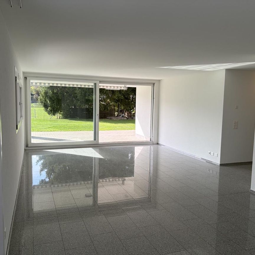 5.5 Zimmer Gartenwohnung in Unterägeri - Photo 1