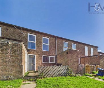 4 bedroom terraced house to rent - Photo 2