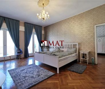 Apartament Ultracentral cu 5 Camere 160mp str Republicii - Fotografie 2
