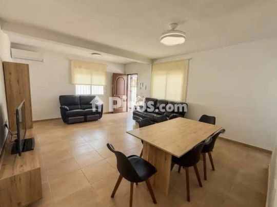 Chalet en alquiler en Torrevieja - Photo 1