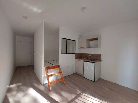 location Appartement T1 DE 21.43m² À ROUEN - Photo 3