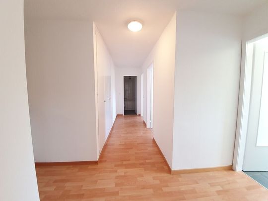 Moderne schöne Wohnung an zentraler Lage - Photo 1