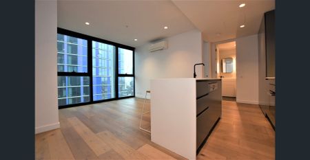 Semi Furnished Two-Bedroom Luxurious Apartment - Photo 2