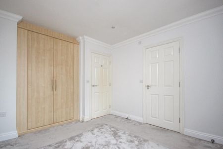 Available unfurnished from 31/12/2025 - Photo 4