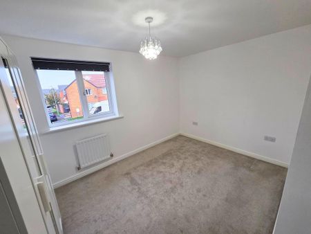 2 bedroom semi-detached house to rent - Photo 4