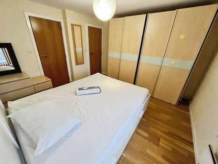 2 bedroom Flat To Let Total Size: 800 SQ FT - Photo 5