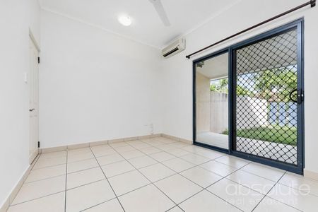 2/168 Casuarina Drive, Nightcliff - Photo 4