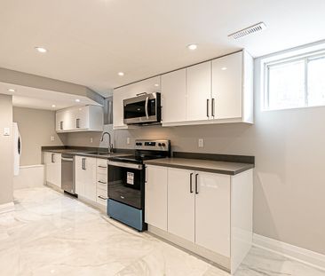 For Lease - 23 Tall Pines Trail, East Gwillimbury, Ontario - Photo 4