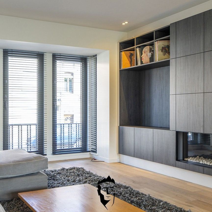 LUXUEUS WONEN - Photo 1