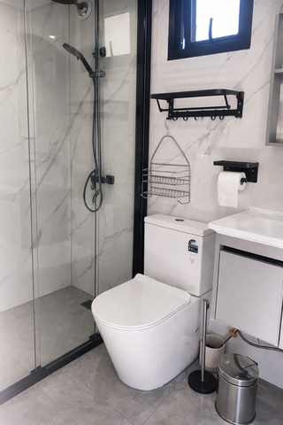 Charming Tiny Home in Country Paradise - Photo 3