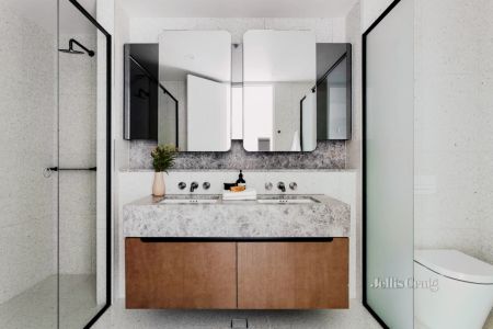 4 Bed, 3 Bath - Photo 5