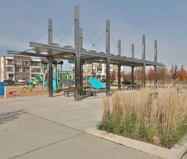 For Lease - 210 Sabina Drive Unit# 115, Oakville, Ontario - Photo 2