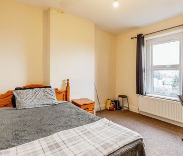 High Street, Bristol, Hanham - Photo 6