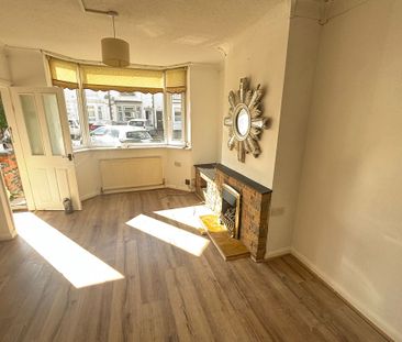 Stubbs Grove, Upper Stoke - Photo 4