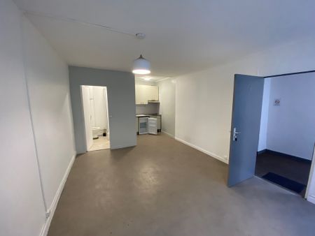 4144 - Location Appartement - 1 pièces - 24 m² - Arras (62) - - Photo 2