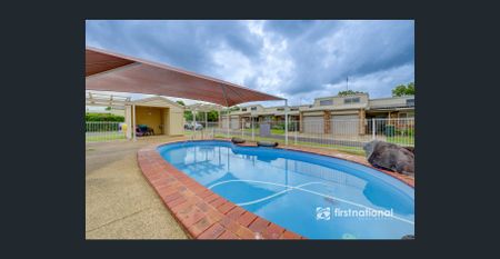 Spacious 3-Bedroom Unit with Private Deck & Prime Location! - Photo 4