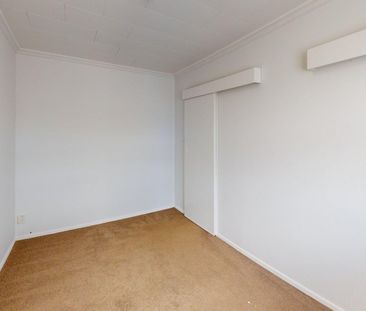 Central Palmerston North - 1 Bedroom - Photo 2