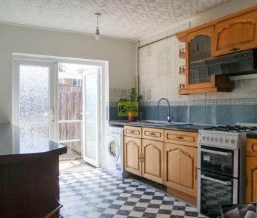 5 bedroom terraced house to rent - Photo 6