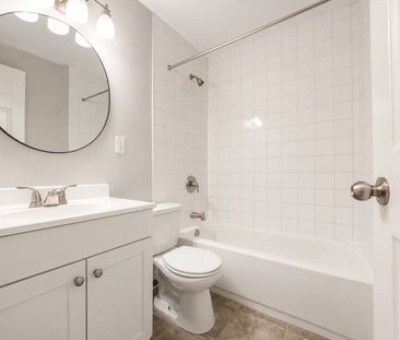 265 Emerald Street North apartment — Hamilton, ON (2-Bedroom) - 2 Bedroom - Photo 3