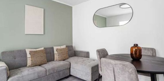 Abbotsbury Road Room 5 - Photo 2