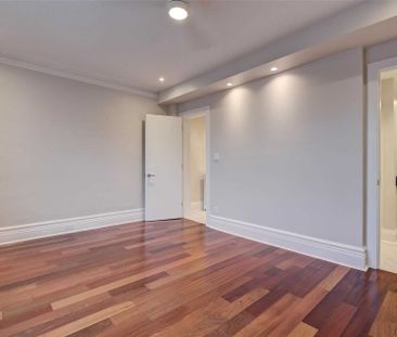 For Lease - 648 Bathurst Street Unit# 2nd Floor, Toronto, Ontario - Photo 2