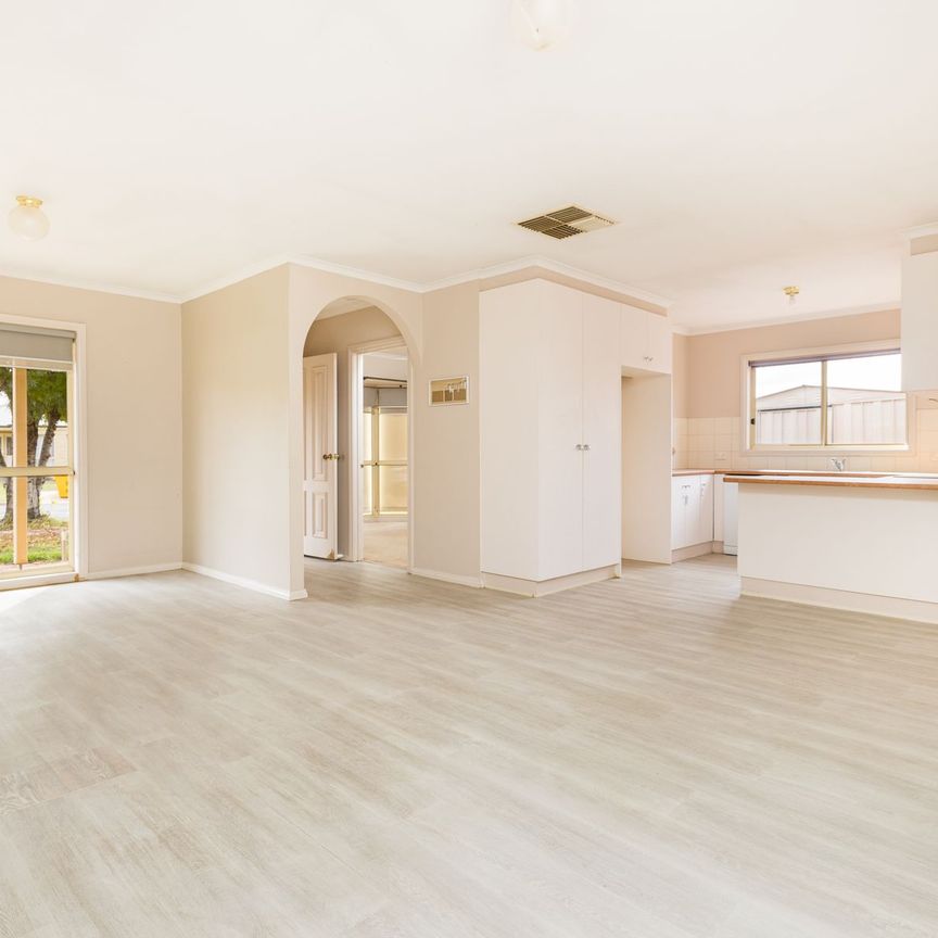 Well-Presented Family Home in Convenient Location - Photo 1