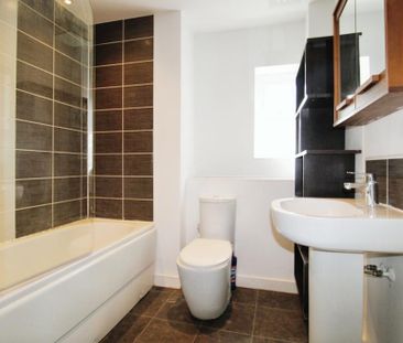 2 bedroom maisonette to rent - Photo 5