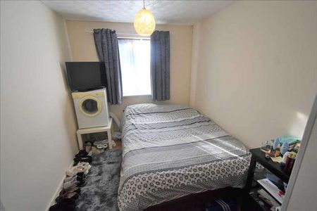 Thistle Court, Churchill Close, Dartford, DA1 - Photo 4