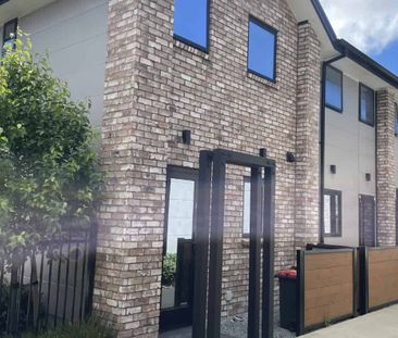 One bedroom townhouse in sunny Taita - Photo 5