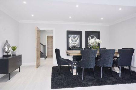 4 bedroom townhouse to rent - Photo 3