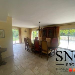 MAISON MEUBLEE AVEC JARDIN ET PISCINE + GARAGE + T2 INDEPENDANT - Photo 2