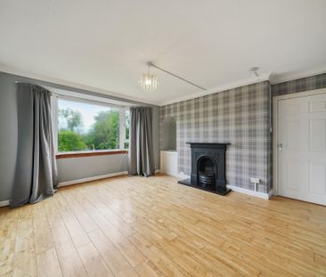 2 bedroom ground floor flat to rent - Photo 4
