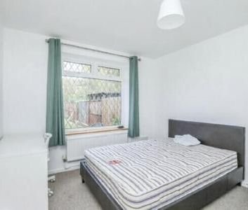 The Avenues, Norwich, NR4 - Photo 4