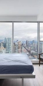 41ST FLOOR-PET FRIENDLY FURNISHED Studio@1480 Howe-AVAILABLE March 1st - Photo 3