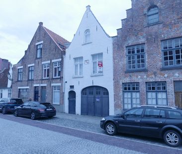 Duplex-appartement te Brugge met garage - Photo 3