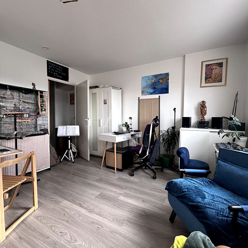 Location Appartement 1 pièce 31m² - Photo 1