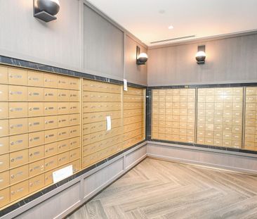 For Lease - 395 Dundas Street Unit# 327, Oakville, Ontario - Photo 3