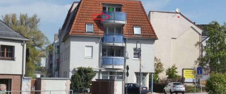 Sonnige 1,5 Raum-Wohnung mit Süd-Balkon und Tageslichtbad - Werdau zentrumsnah - Foto 1