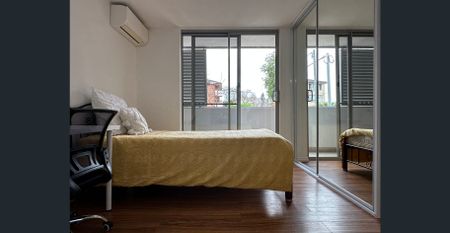 Student Accommodation - Directly Across from UNSW - All Bills Included - Every room has air-comditioning and a balcony. - Photo 2