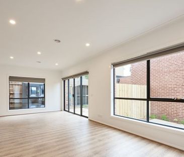 4/4-6 Burrows Avenue, - Photo 2