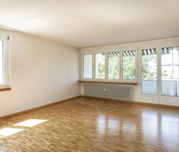 Ge­müt­li­che 4.5 Zim­mer­woh­nung mit Aus­sicht - Photo 4