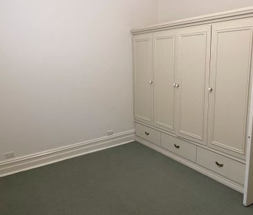 Period cottage - Photo 2