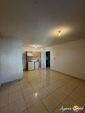 Location Appartement 2 pièces 41m² ST LAURENT DE LA SALANQUE 66250 - Photo 2