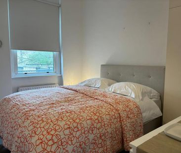 4 bedroom house to rent - Photo 4