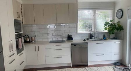 Charming 3BR Home in Wai O Taiki Bay - Photo 5