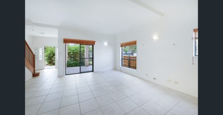 Coastal Living with Ocean Views, Steps from North Avoca Beach - Photo 3