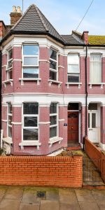 Beautiful Victorian House next to Finsbury Park, zone 2 - Photo 4