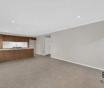 Family Home in Tarneit - Photo 6
